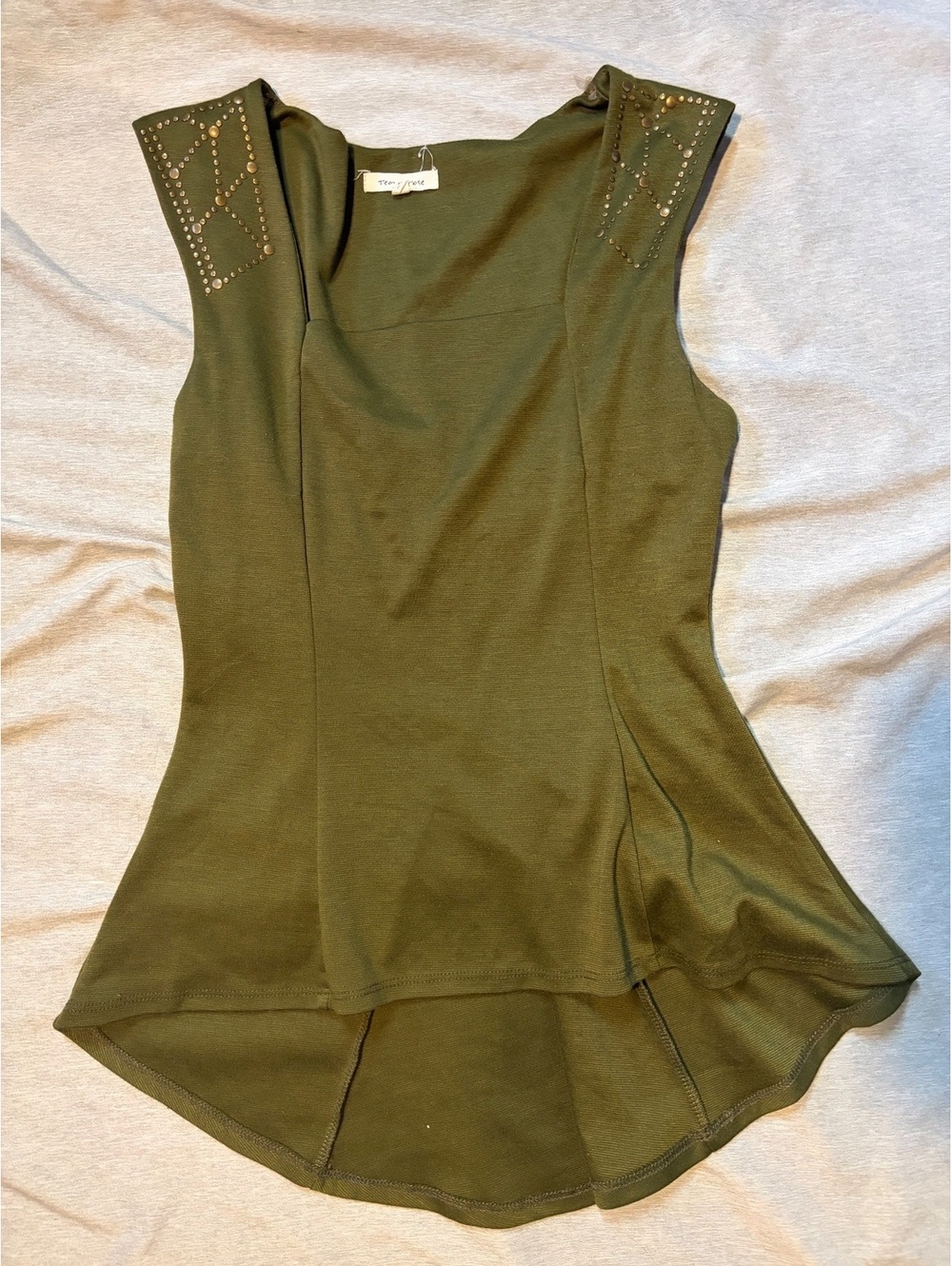 Tea N Rose Olive Green Studded Shoulder Hi-Low Tunic Top Medium Boho Y2K